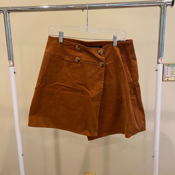 LIMITLESS CORDUROY HIGH WAISTED SKIRT - Picture 6 of 8